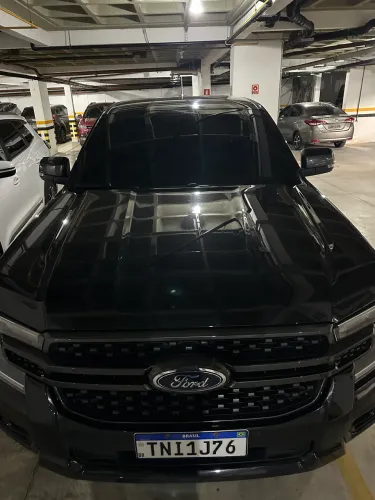 Ford Ranger Black 2.0 4X2 CD TB Diesel Aut. 2025