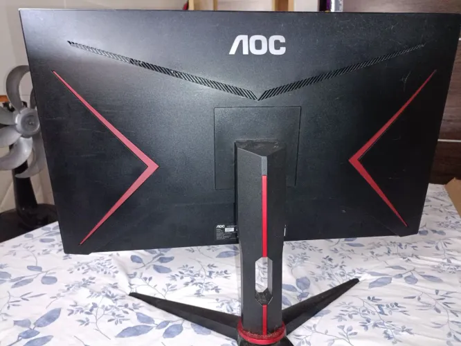 Monitor AOC 27" 75hz