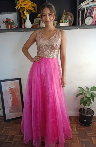 Vestido de festa.