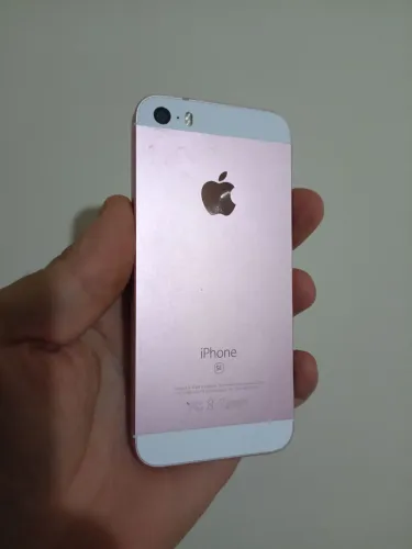 IPhone Se primeira geração item Estado Novo