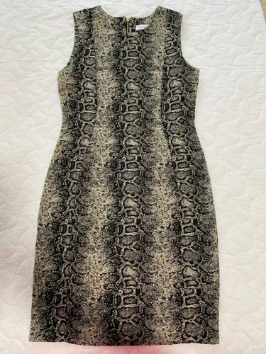 Vestido Calvin Klein tamanho 38