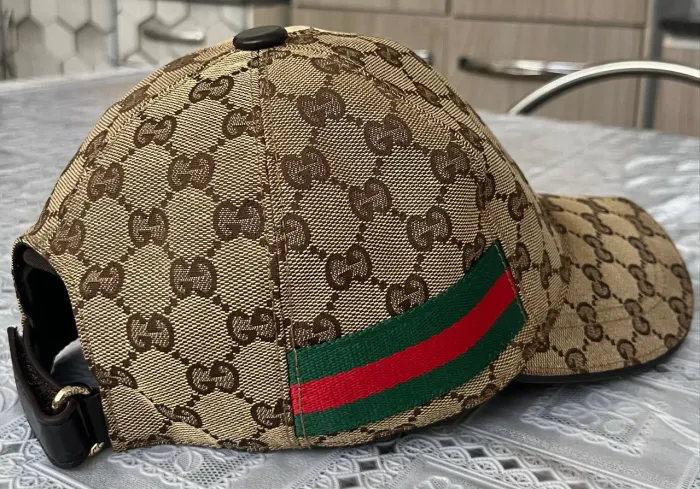 BONÉ GUCCI - GG SUPREME