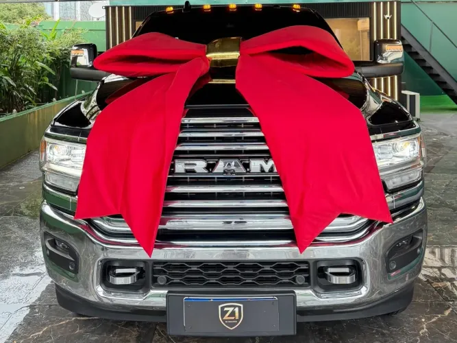 Ram 3500 Limited Longhorn 6.7 TB CD Diesel 2024