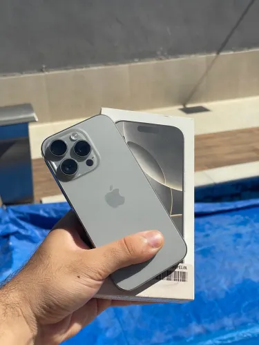 iPhone 16 Pro