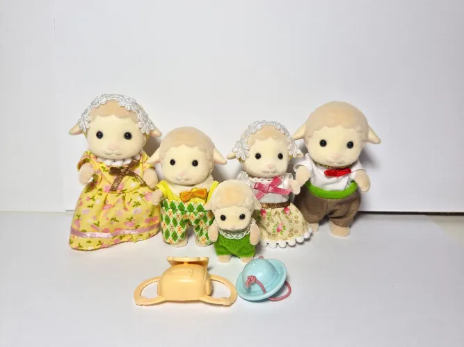 Familia das Ovelhas Sylvanian Families