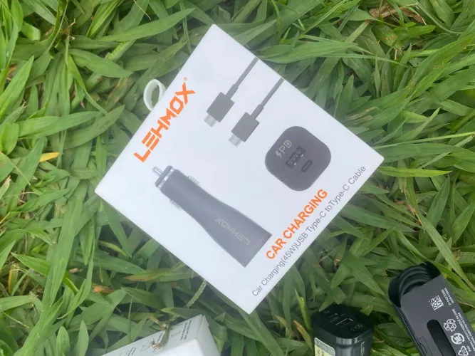 Adaptador de Carregador USB e Tipo C para Carro