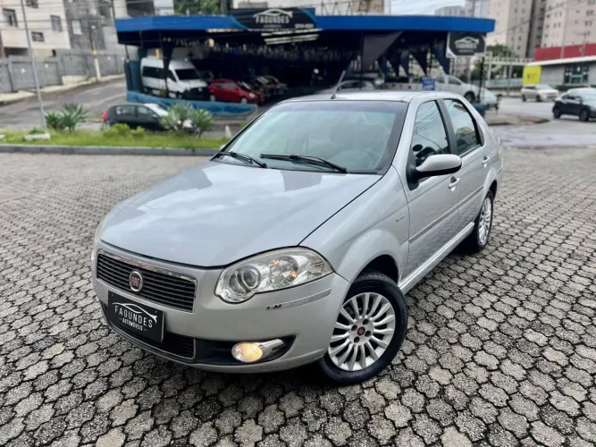 Fiat Siena HLX 1.8 MPI Flex 8V 4P 2010