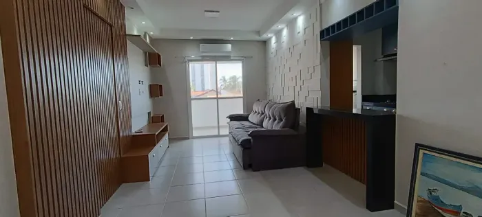 Apartamento semi-mobiliado com 2 quartos/suíte/varanda/1 vaga coberta na Vila São José!!