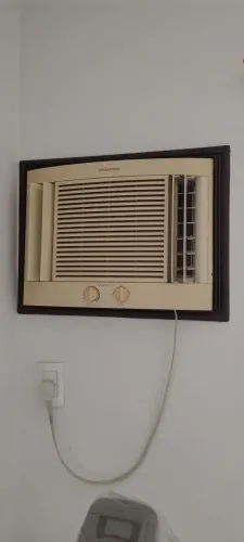 Ar condicionado Electrolux 7500 BTUs, 220v