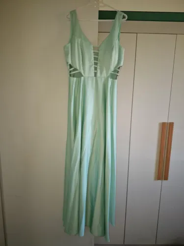 Vestido de festa verde água