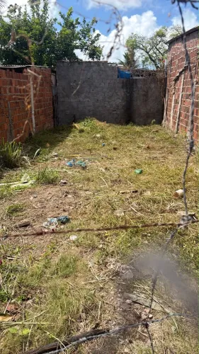? TERRENO À VENDA!