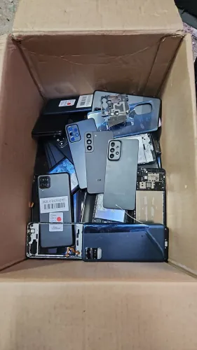 Vendo lote displey celular no estado