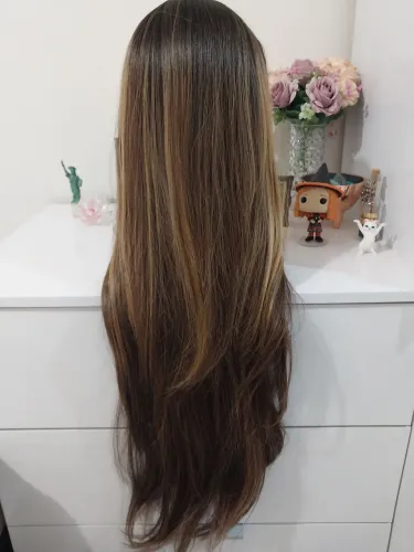 Lace Morena com mechas