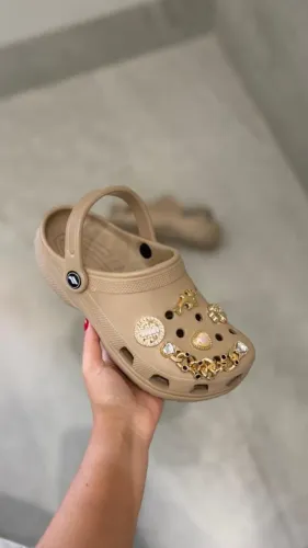 Crocs 33/34 ao 39/40 10 pingentes cada par