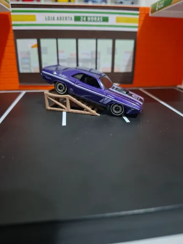 Hot Wheels Dodge challenger