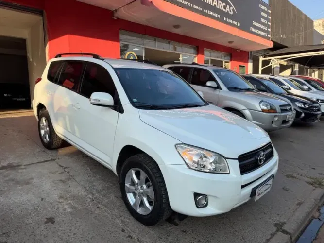 Toyota RAV4 2.4 4X2 16V 170cv Aut. 2011