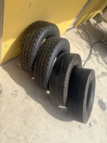 4 pneus para caminhão 3/4 12x sem Juros