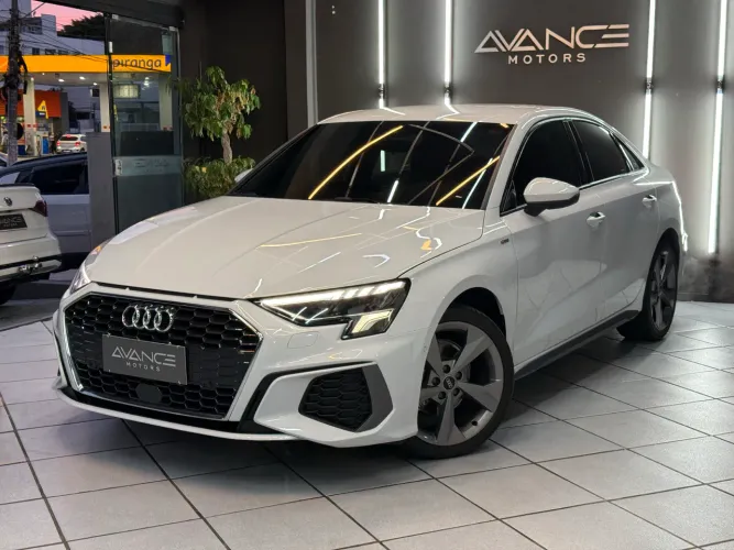 Audi A3 Sedan S-line Limited 1.4 TFSI Tiptro 2022