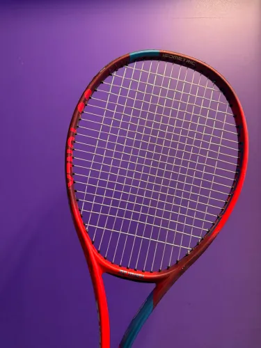 Raquete Yonex Vcore 95