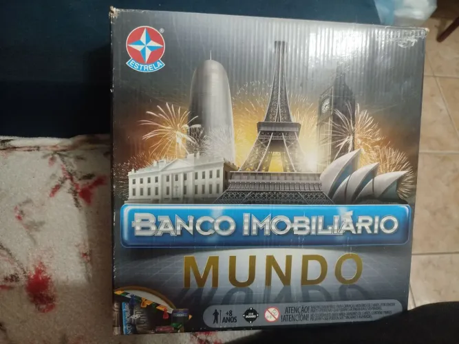 Banco imobiliário mundo