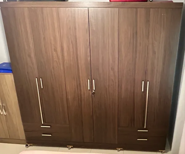 Guarda-roupa Casal