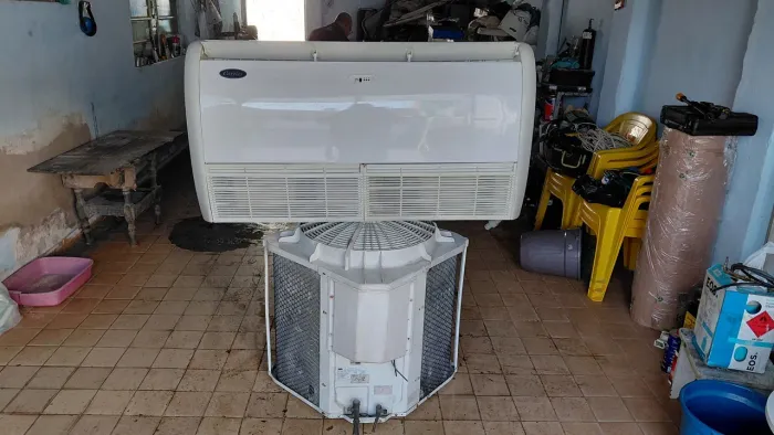 Ar 36 btus piso teto