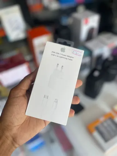 Carregador iPhone USB C 20W ou 25W Garantia 3 meses