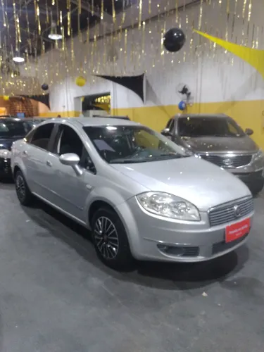 Fiat Linea LX 1.9/ 1.8 Flex 16V 4P 2010