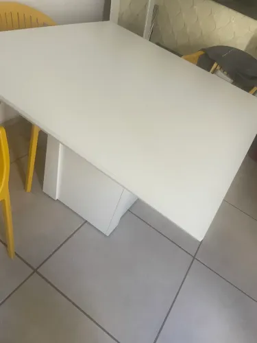 Mesa branca