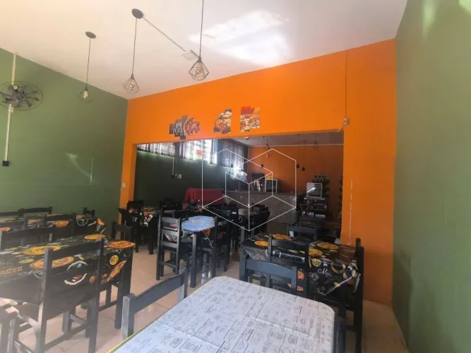 Casa com 3 dormitórios à venda, 264 m² por R$ 800.000,00 - Centro - Dois Córregos/SP