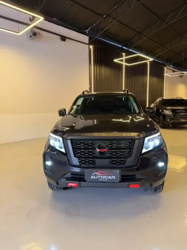 Nissan Frontier Pro4x CD 4X4 2.3 Bi-TB Die. AUT 2023