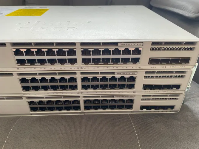 Switch Cisco C9200-24P-4G