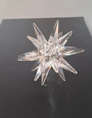 Lindíssima estrela em Cristal Swarovski 