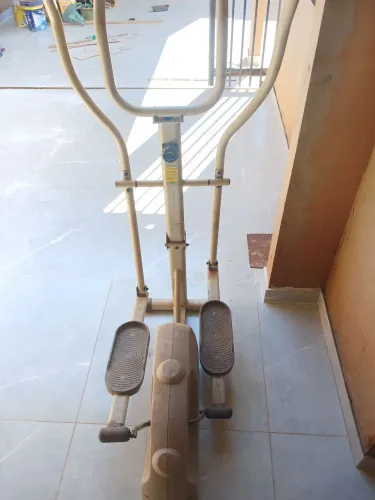 Elíptico Academia Fitness