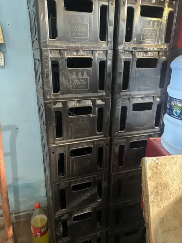 Vendo caixa de chopinho c/ 23 unidades 