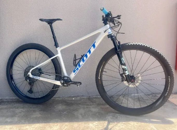 Mtb Carbono Aro 29  Boost Tamanho 17 Shimano XT Freios Deore M6100