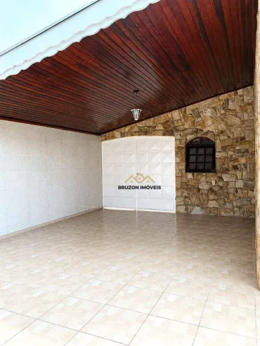 CASA TÉRREA À VENDA 3 QUARTOS (1 SUÍTE), C/ EDÍCULA - 1 QUARTO E 1 BANHEIRO - 250M² A.T, 2