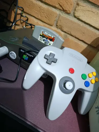 Nintendo 64 com expansion pak 