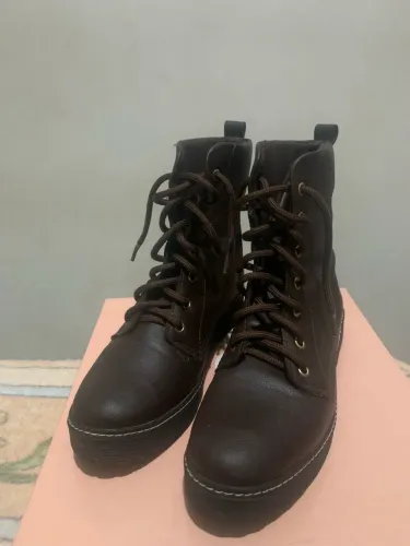 Bota Coturno Marrom Feminina 