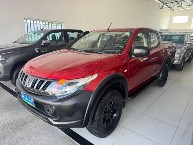 Mitsubishi L200 Tri. Outdo. GLS 2.4 CD 4X4 Die. AUT 2022