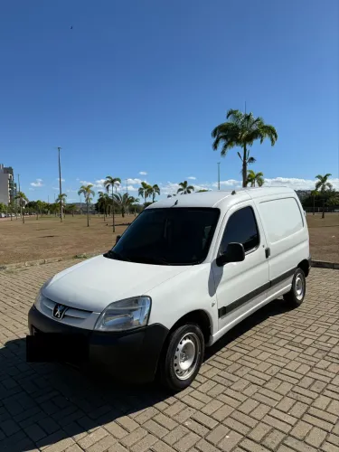 Peugeot Partner Furgão 1.6 16v/ 1.6 16V Flex 3P 2019