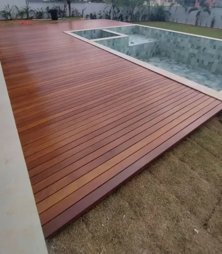 Carpinteiro/ deck