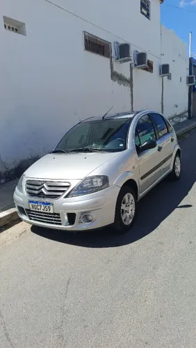 Citroen C3 GLX 1.4/ GLX Sonora 1.4 Flex 8V 5P 2012