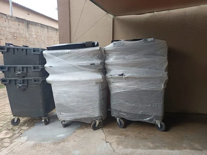 Container Novos e Seminovos - 1000 Litros