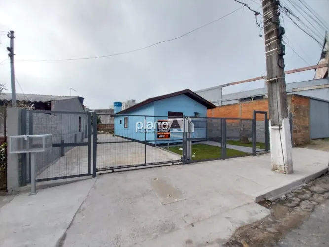 Casa para aluguel, com 90m², 2 quartos - Passos dos Ferreiros - Gravataí / RS por R$ 2.230