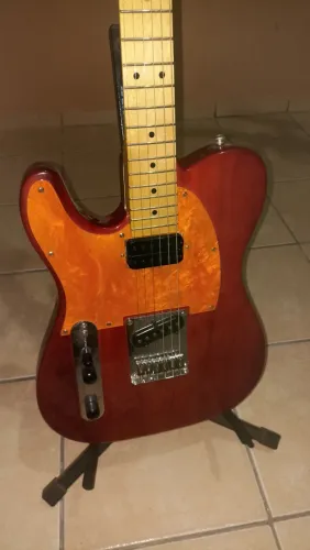 Guitarra canhota Telecaster Fender Made in China