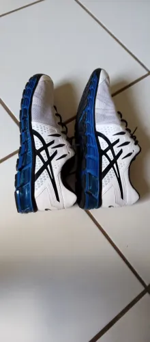 Tênis Asics, usado, número 45 (30.5 cm -US13)