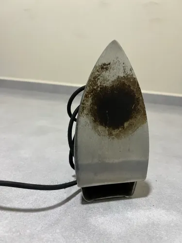 Ferro Elétrico Antigo a Gás - Vintage / Colecionador