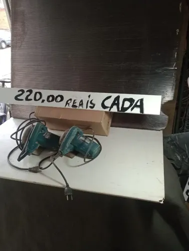 MAKITA