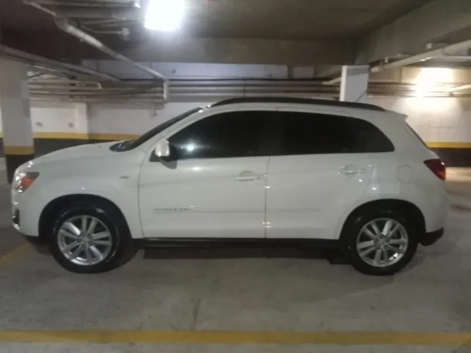Mitsubishi ASX 2.0 16V 160cv Aut. 2013